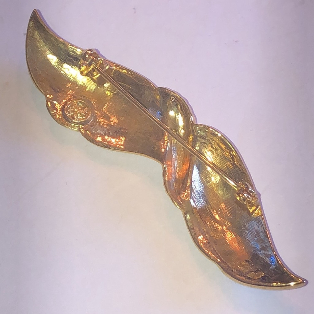 Angel Brand Elegant Black Enamel and Gold Tone Rhinestone Brooch - Picture 4 of 6